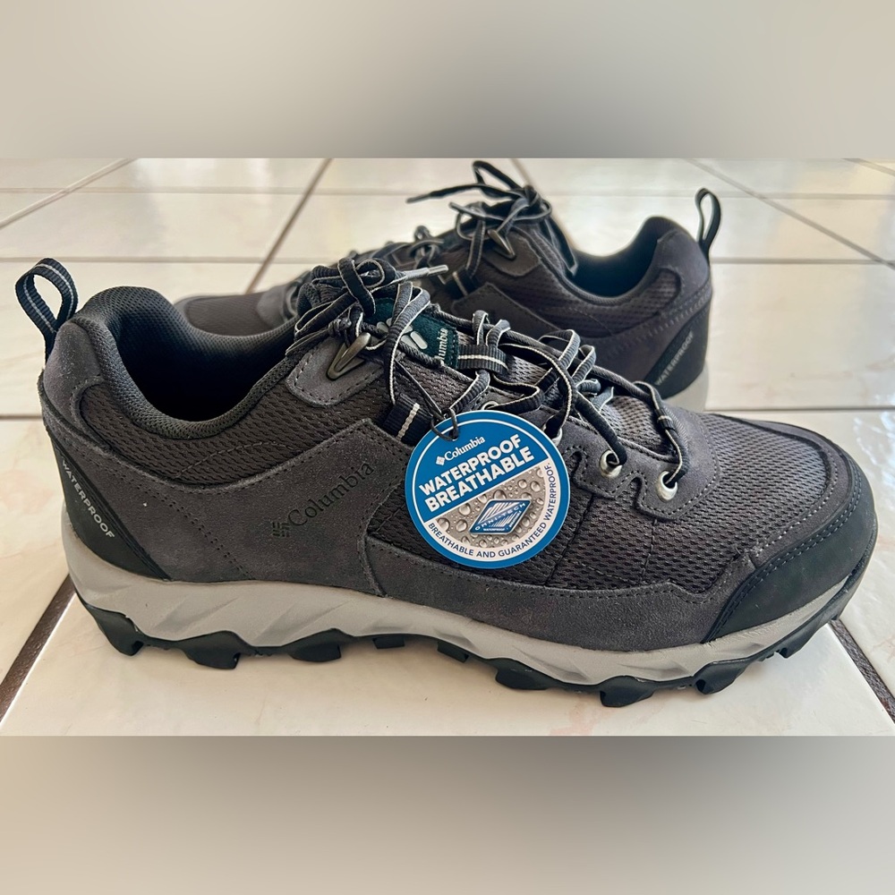 Columbia Men's Valley Pointe Waterproof Hiker Shoes New